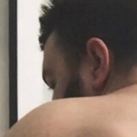 aacon Desnuda