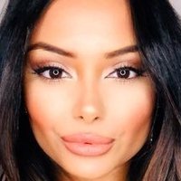Afshan Azad Desnuda