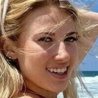 AlaiaJeanneau Desnuda