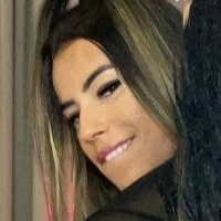 Alexandra Faltz Desnuda