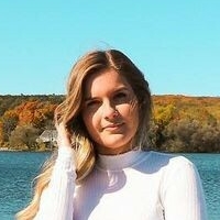 Alexandra Strambu Desnuda