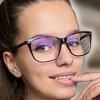 Aliabova Desnuda