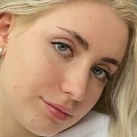 aliceinwonderland_xo Desnuda