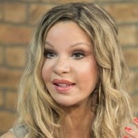 Alicia Douvall Desnuda