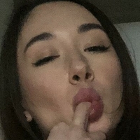 Alise Foxy Desnuda