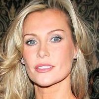 Alison Doody Desnuda