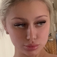 Alknwt Desnuda