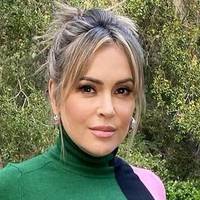 Alyssa Milano Desnuda