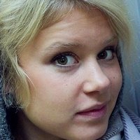 Amanda Pilke Desnuda