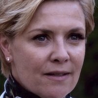 Amanda Tapping Desnuda
