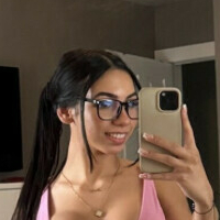 ambzy Desnuda