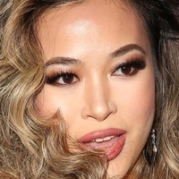Analiza Ching Desnuda