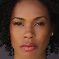 Angela Lewis Desnuda