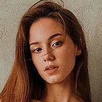 Angelina Romashka Desnuda