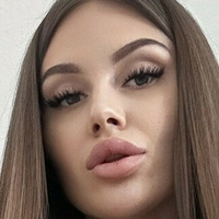 Anisa Kiss Desnuda