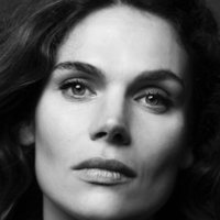 Anna Drijver Desnuda