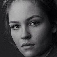 Arina Zharkova Desnuda
