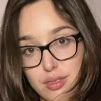 Arya Bella Desnuda