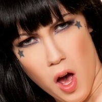 Asphyxia Noir Desnuda