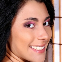 Ava Glam Model Desnuda