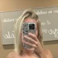 Ayryan Siebert Desnuda