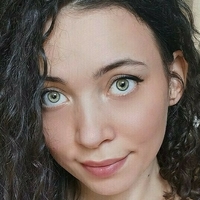 Bambi Two Desnuda