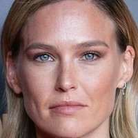 Bar Refaeli Desnuda