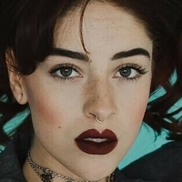 Bernadine_elizabeth Desnuda