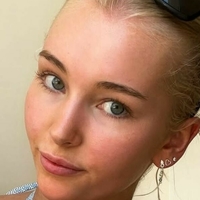 Bettinahaukas Desnuda