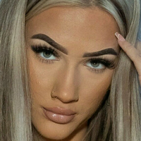 blondiexof Desnuda