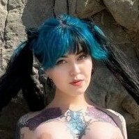 Bluedette Desnuda