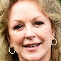 Bonnie Bedelia Desnuda