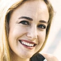 Cagla Kubat Desnuda