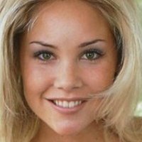 Candice Hillebrand Desnuda