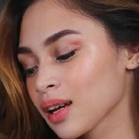 Catryona Lei Desnuda
