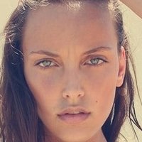Charissa du Plessis Desnuda
