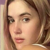 christinecaprice Desnuda