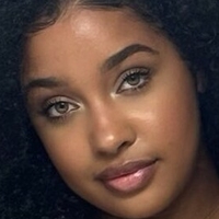Corie Rayvon Desnuda