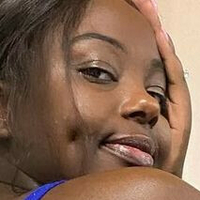 CurvyandNatural Desnuda