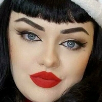 curvygothgf Desnuda