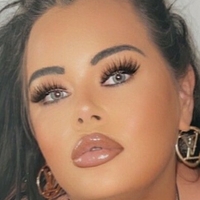 curvykb Desnuda