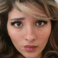 DaisyMae Desnuda