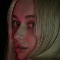 Dana Levi Desnuda