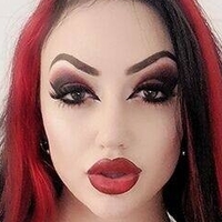 Dani Divine Desnuda