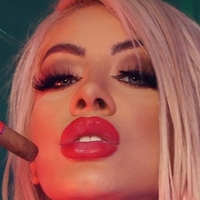 Daniela Dumitru Desnuda