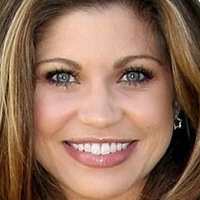 Danielle Fishel Karp Desnuda