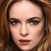Danielle Panabaker Desnuda