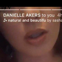 Danielleuncut Desnuda