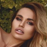 Dasha Mart Desnuda