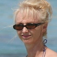 Debbie McGee Desnuda